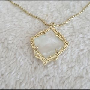 NEW Kendra Scott Kacey Gold Pearl Necklace